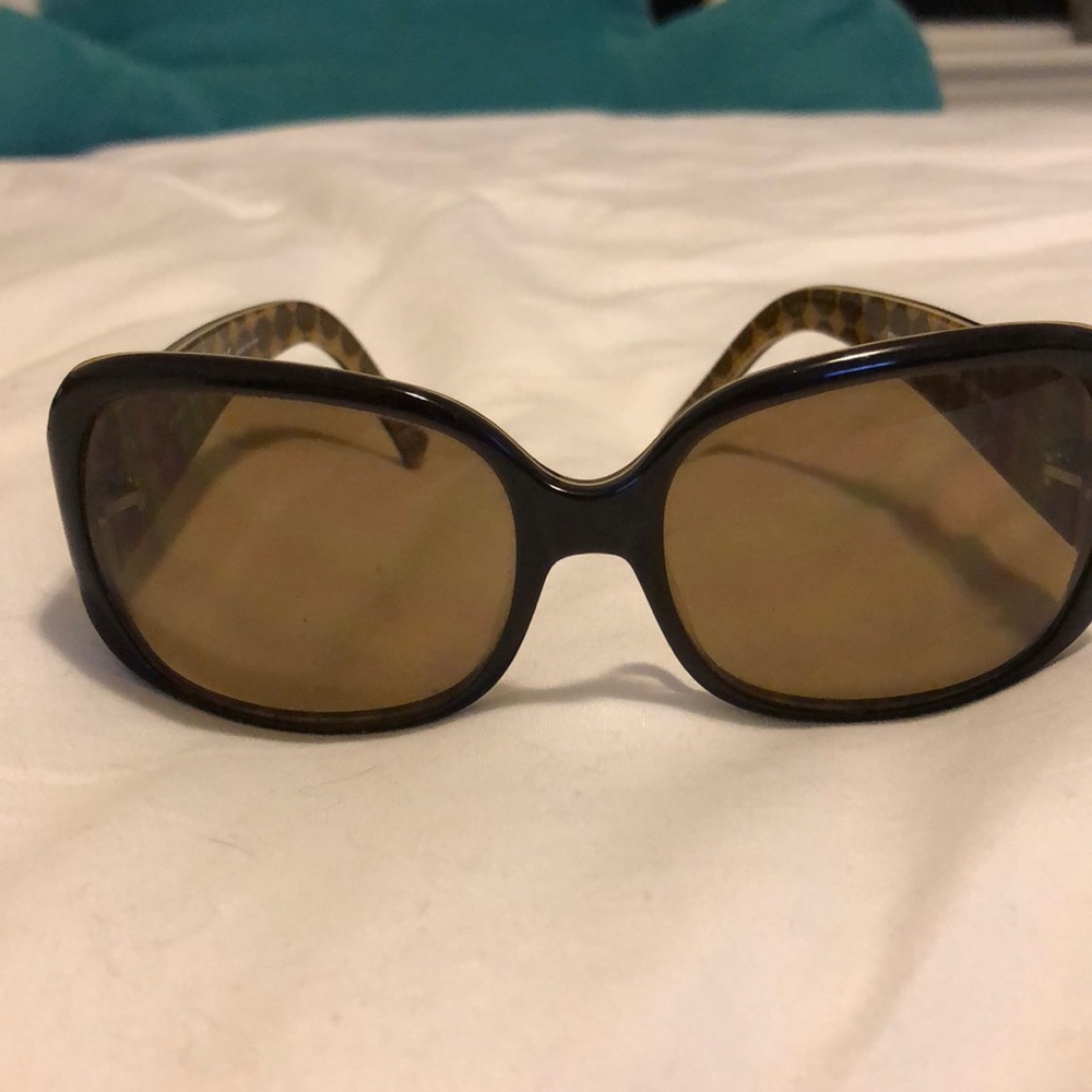 FLASH SALE Tory Burch Sunglasses LIKE NEW